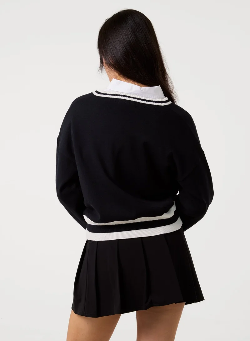 بينك فانيلا V Neck Varsity Sweatshirt